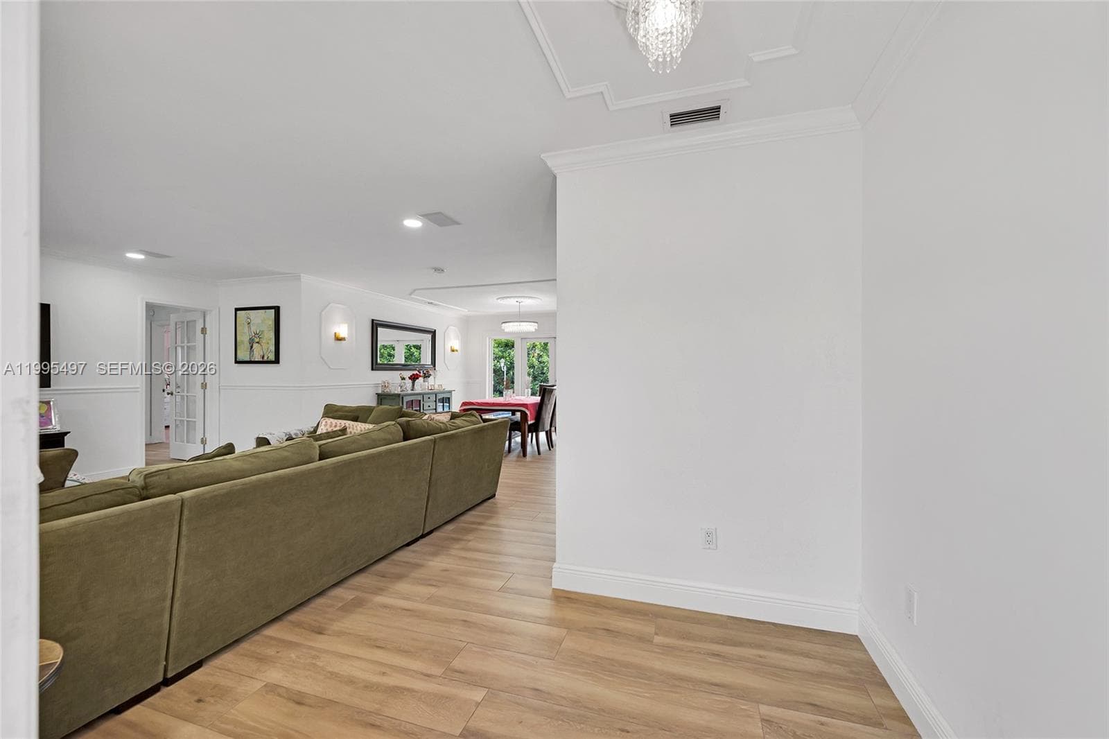 9370 SW 82nd St, Miami FL 33173 — 6