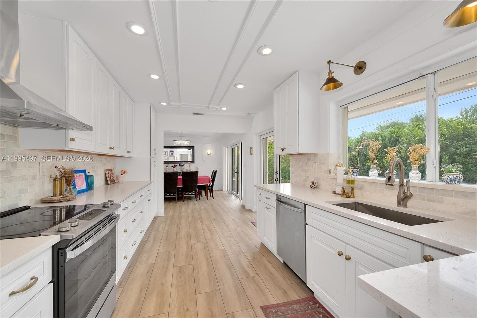 9370 SW 82nd St, Miami FL 33173 — 16