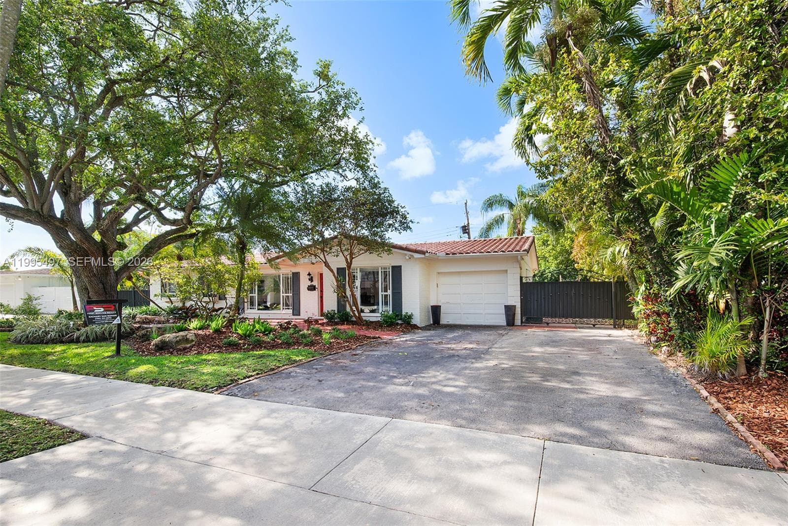 9370 SW 82nd St, Miami FL 33173 — 3