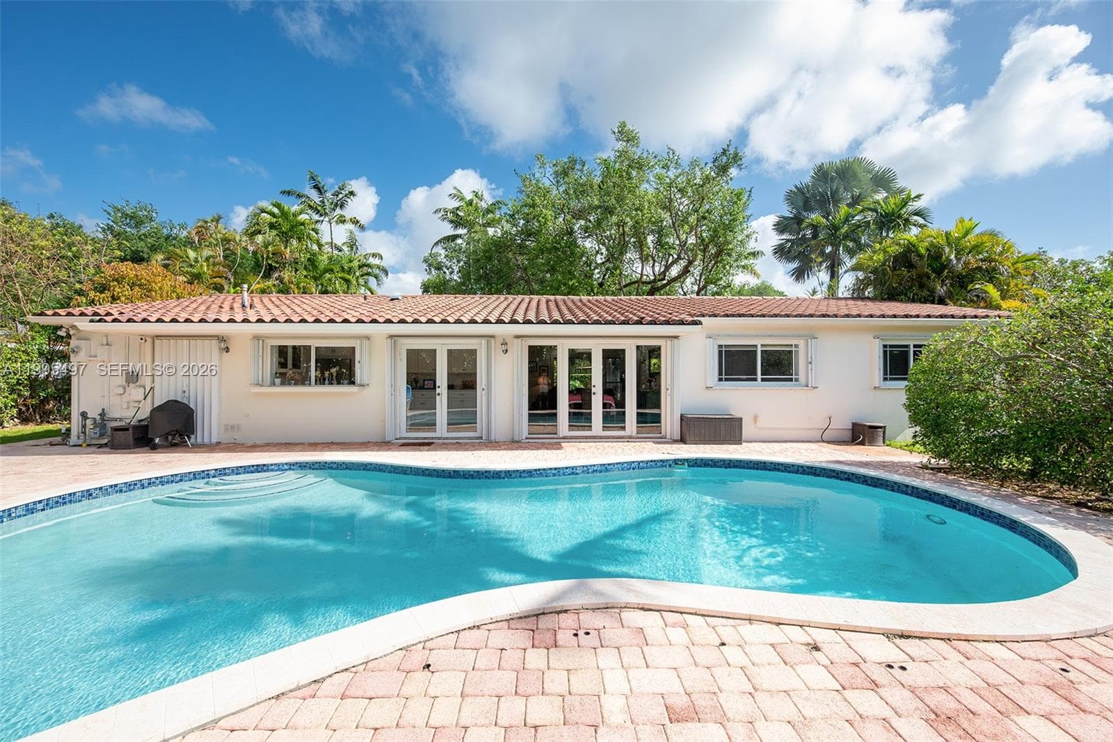 9370 SW 82nd St, Miami FL 33173 — 30
