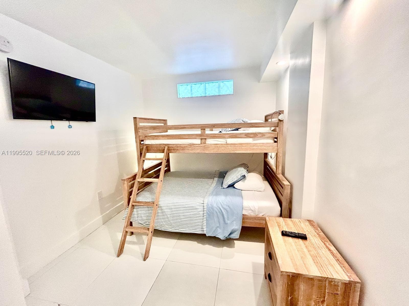 19370 Collins Ave # 1015, Sunny Isles Beach FL 33160 — 12