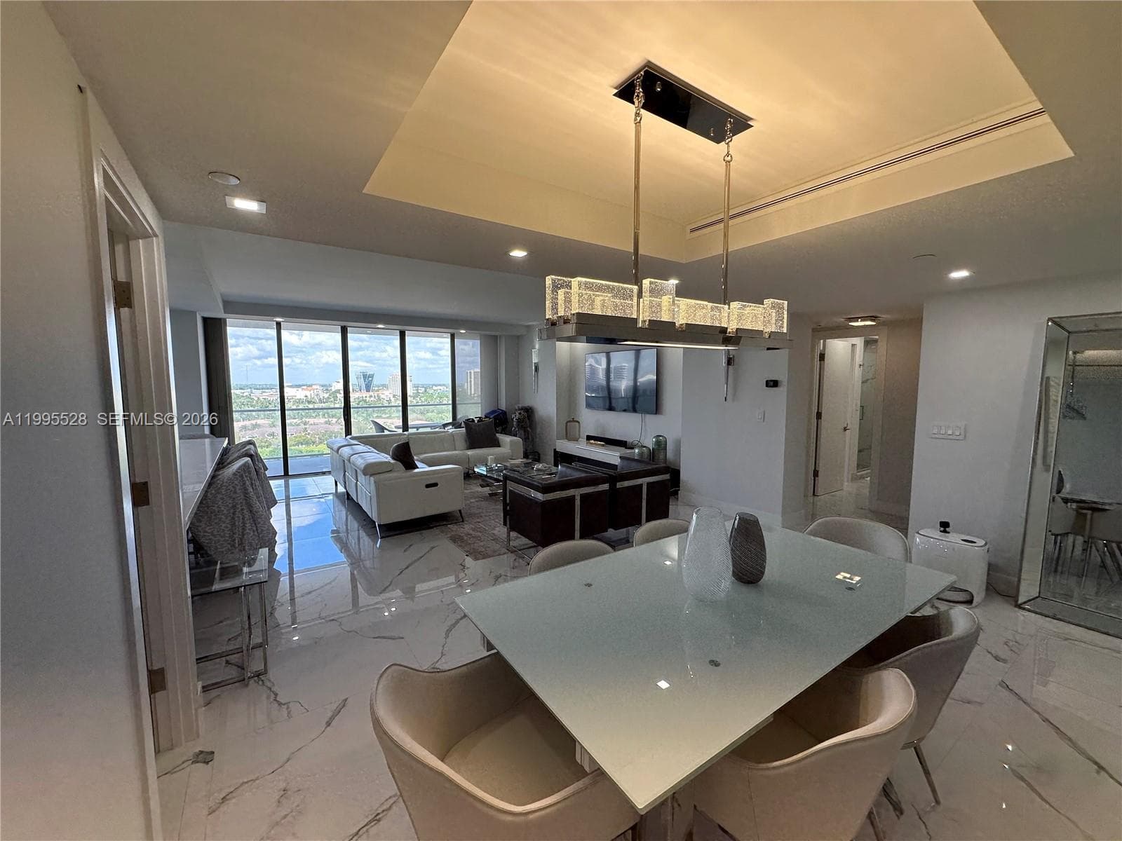 19500 Turnberry Way # 14C, Aventura FL 33180 — 9