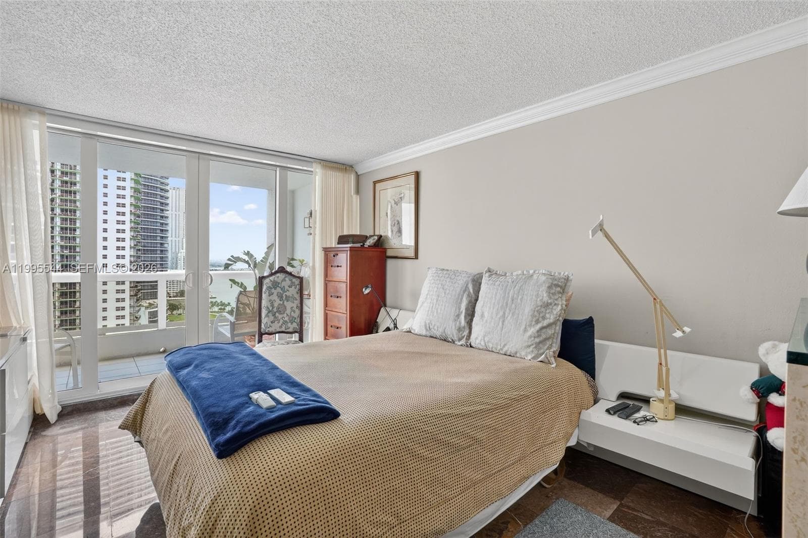1717 N Bayshore Dr # 2451, Miami FL 33132 — 35
