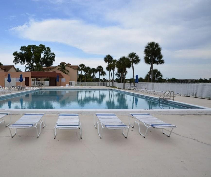20850 San Simeon Way # 5, Miami FL 33179 — 8