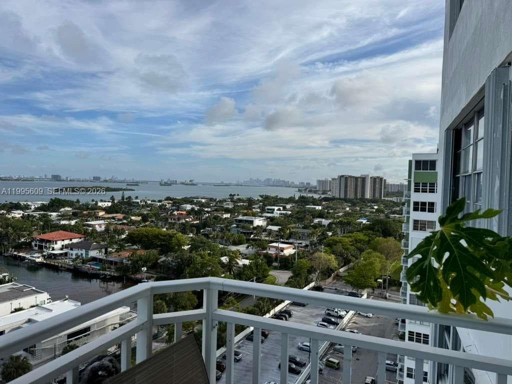 2150 Sans Souci Blvd # B1605, North Miami FL 33181 — 16