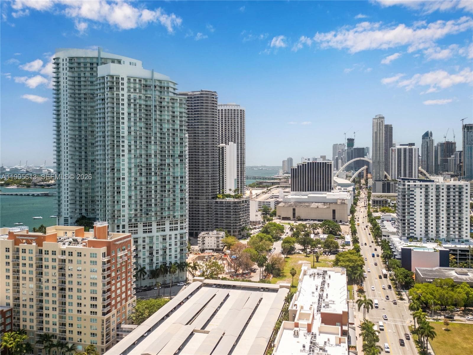 2000 N Bayshore Dr # 702, Miami FL 33137 — 33