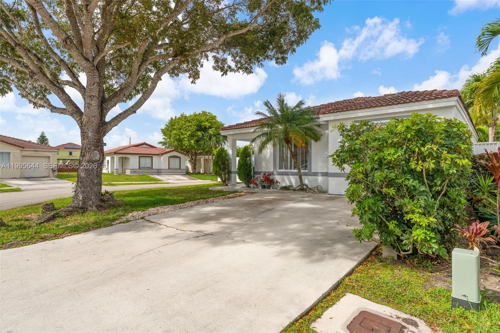 17570 SW 142nd Ct, Miami FL 33177 — 2