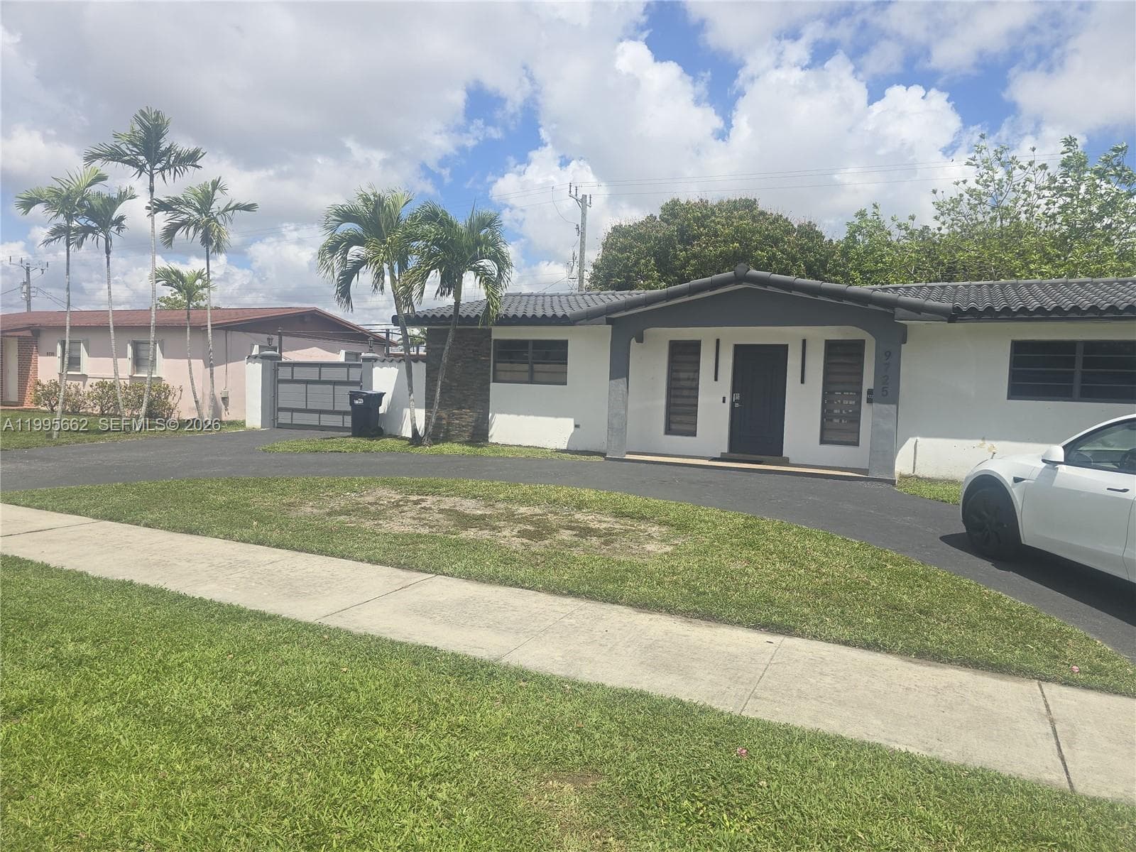 9725 SW 15th St, Miami FL 33174 — 2
