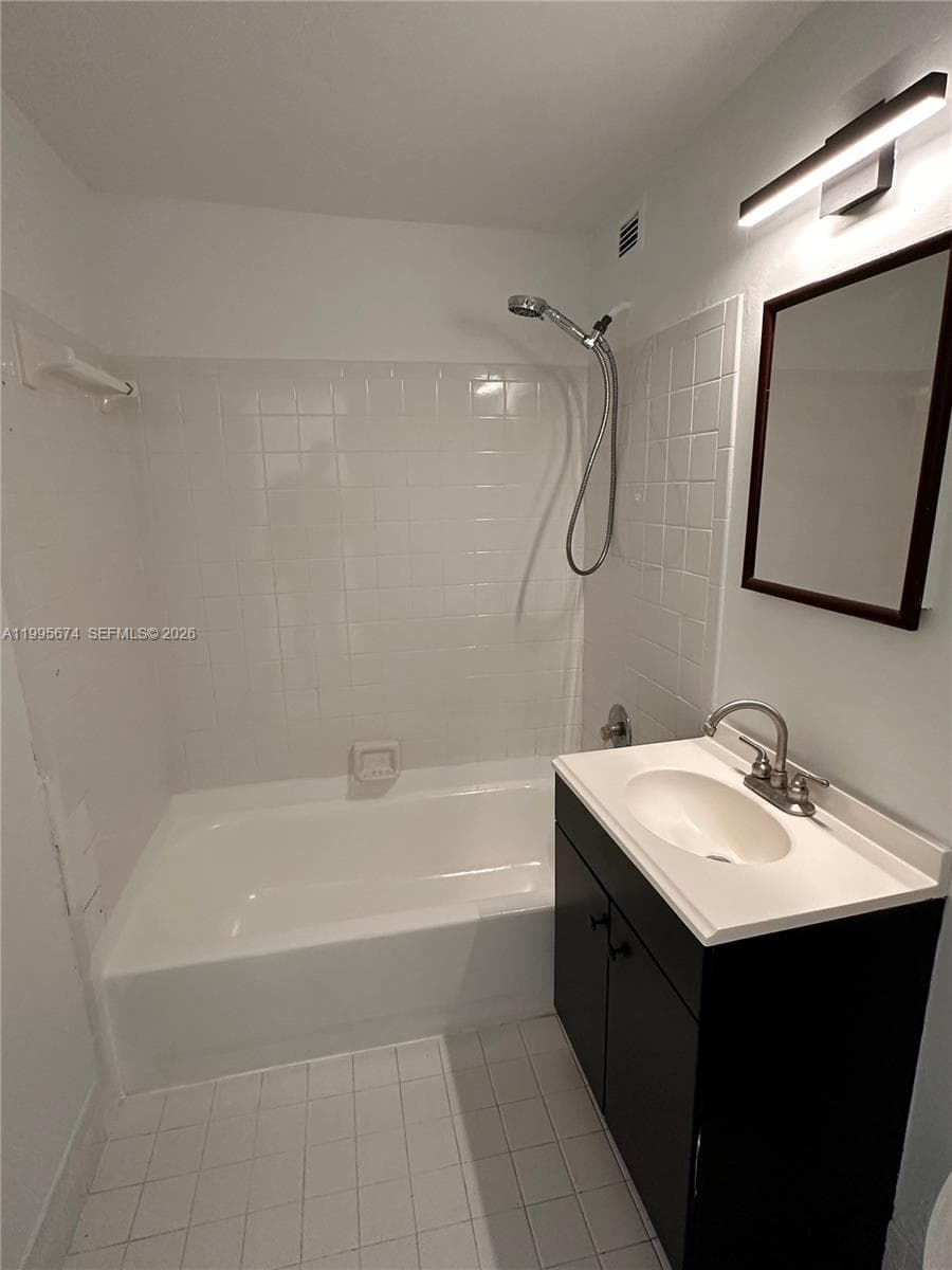 3301 NE 5th Ave # 618, Miami FL 33137 — 6