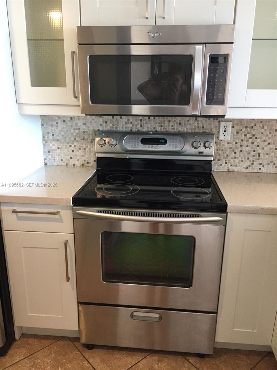 1401 Bay Rd # 412, Miami Beach FL 33139 — 6