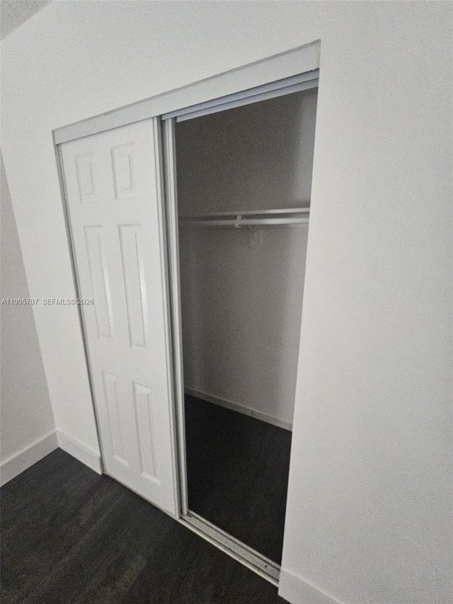 6055 W 19th Ave # 209, Hialeah FL 33012 — 17