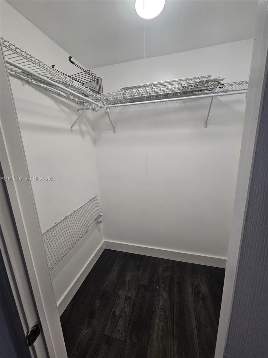 6055 W 19th Ave # 209, Hialeah FL 33012 — 14