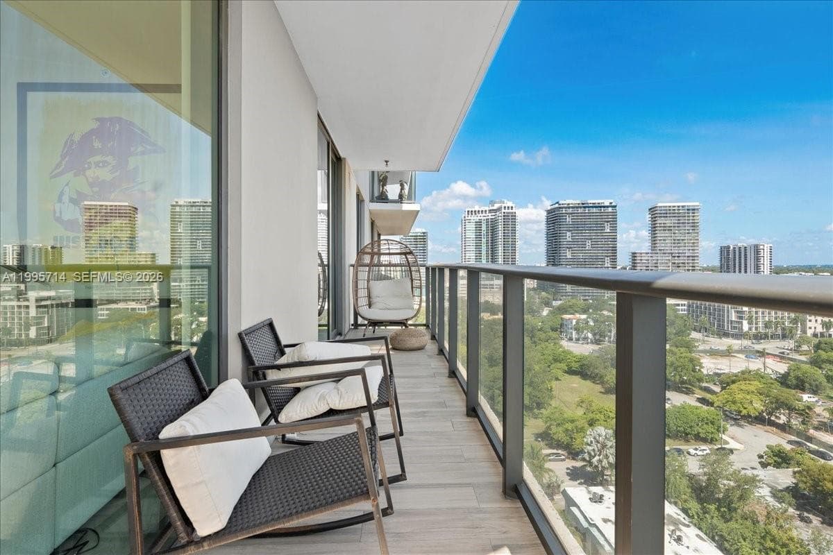 501 NE 31st St # 1201, Miami FL 33137 — 55