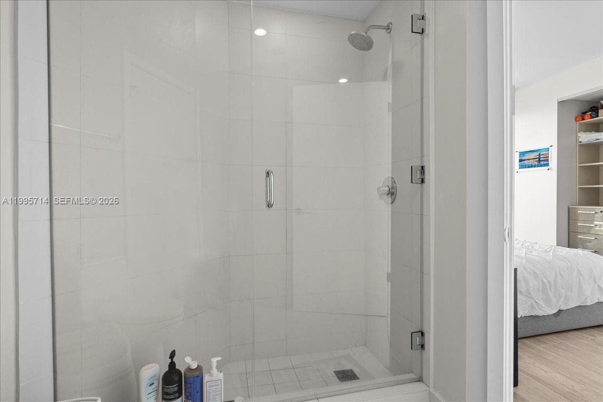 501 NE 31st St # 1201, Miami FL 33137 — 29