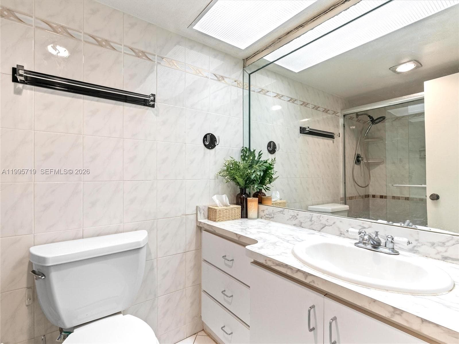230 174th St # 2404, Sunny Isles Beach FL 33160 — 43