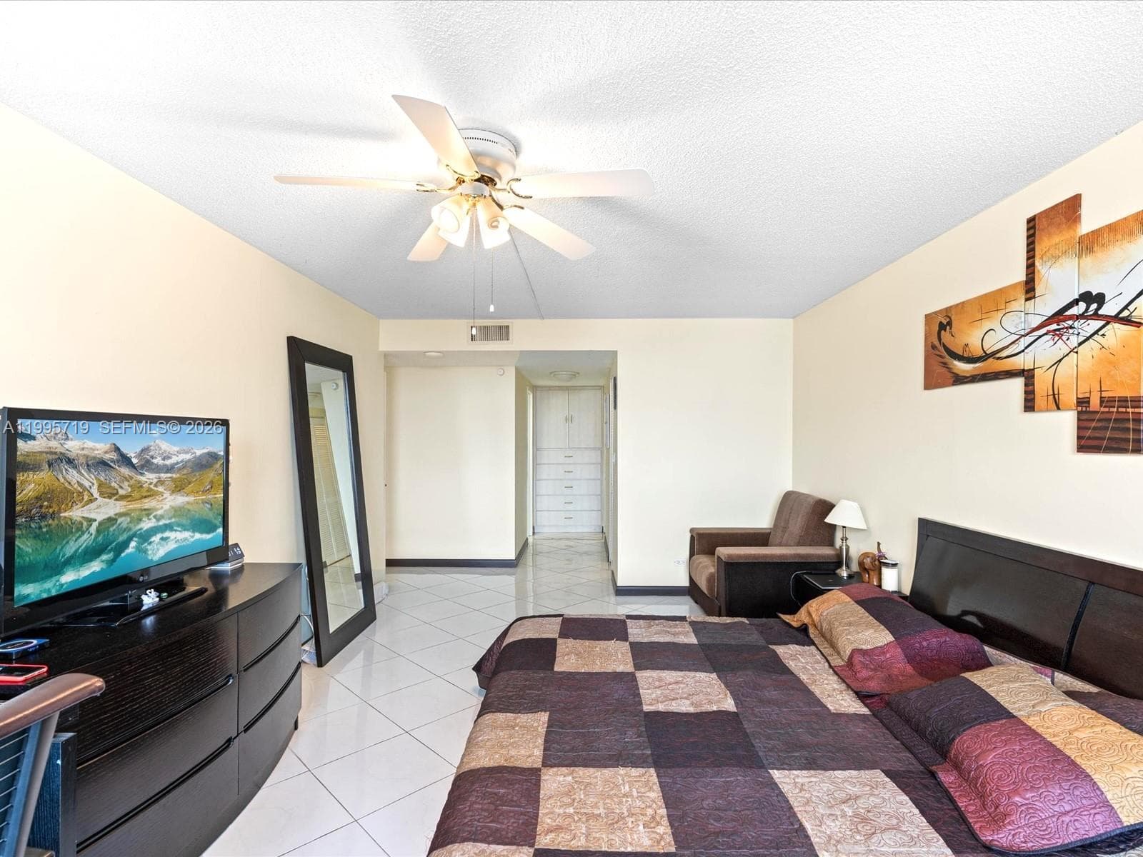230 174th St # 2404, Sunny Isles Beach FL 33160 — 41