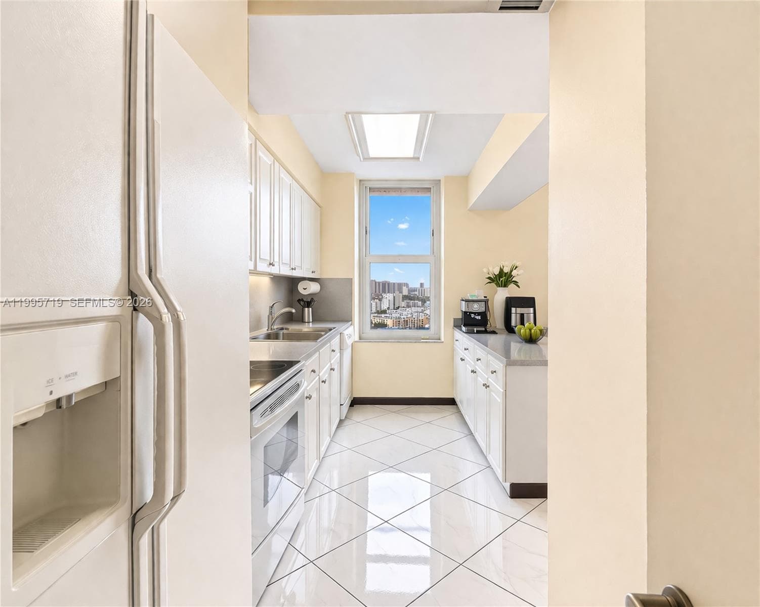 230 174th St # 2404, Sunny Isles Beach FL 33160 — 29