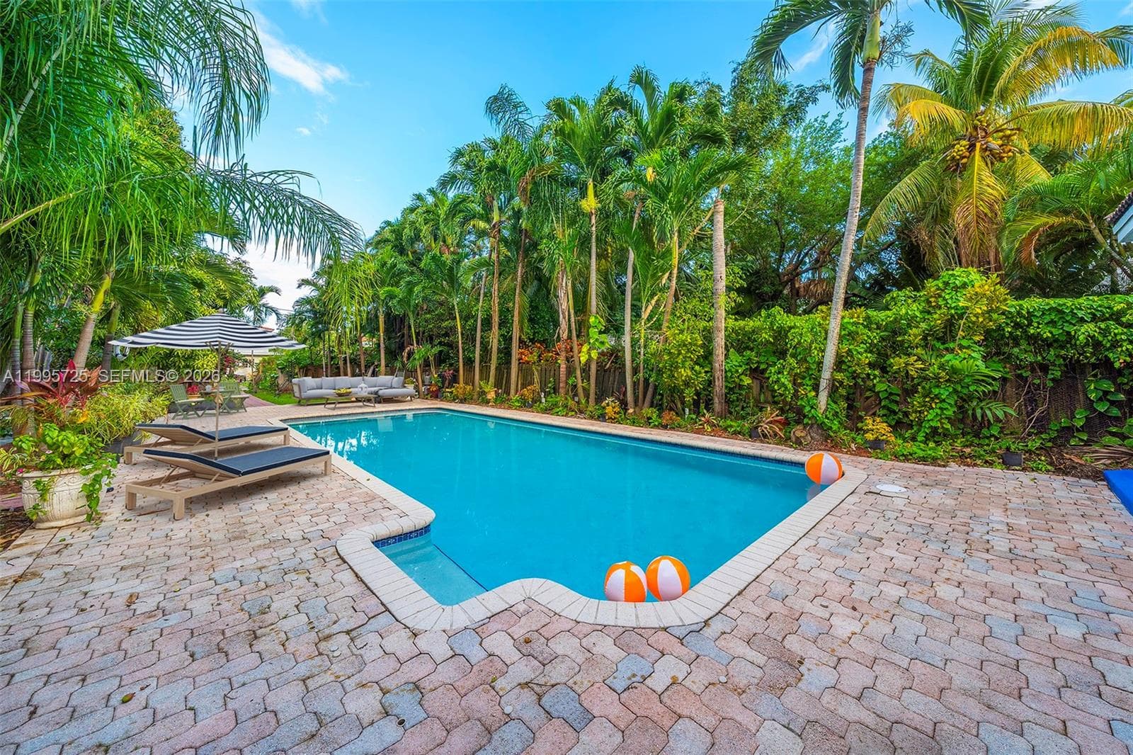 3755 Royal Palm Ave, Miami Beach FL 33140 — 11