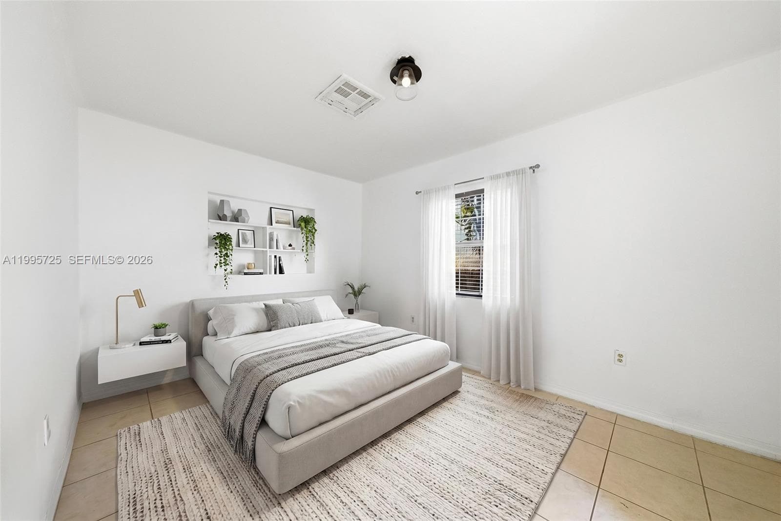 3755 Royal Palm Ave, Miami Beach FL 33140 — 8