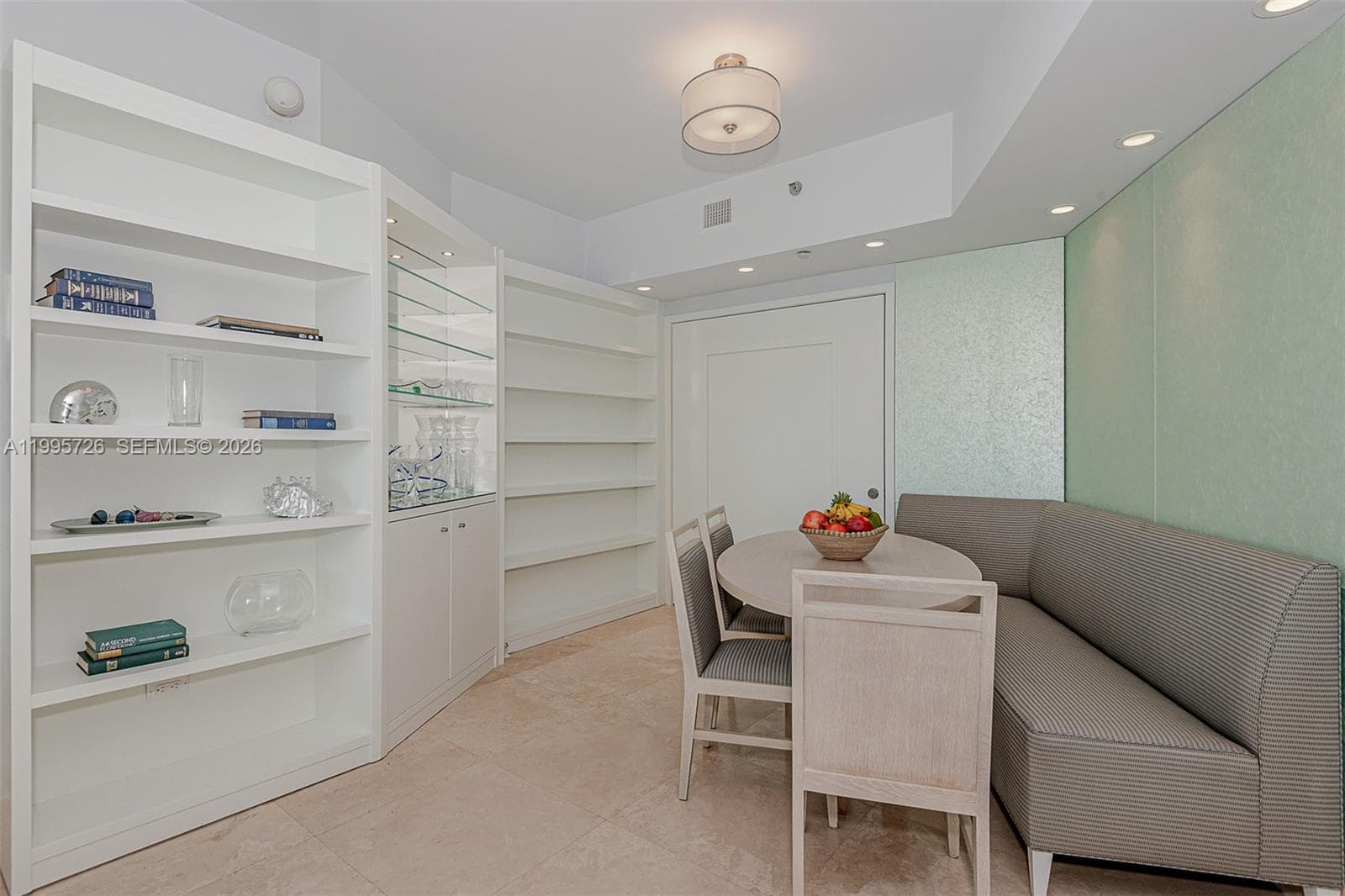1000 S Pointe Drive # 905, Miami Beach FL 33139 — 18