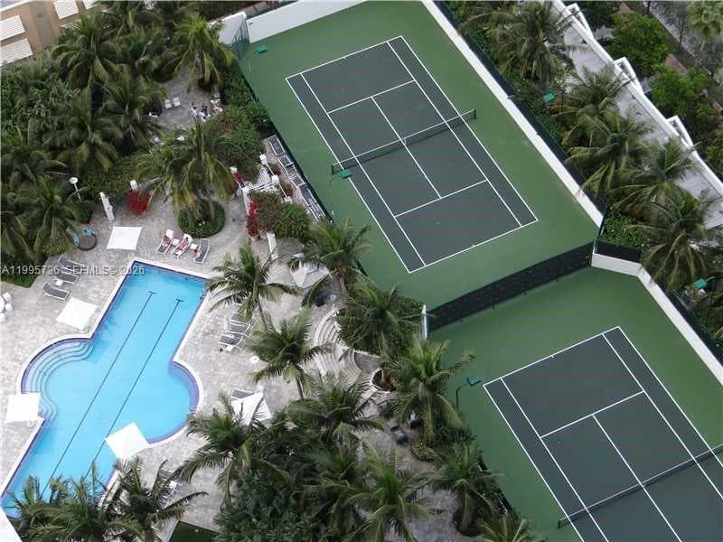 1000 S Pointe Drive # 905, Miami Beach FL 33139 — 39
