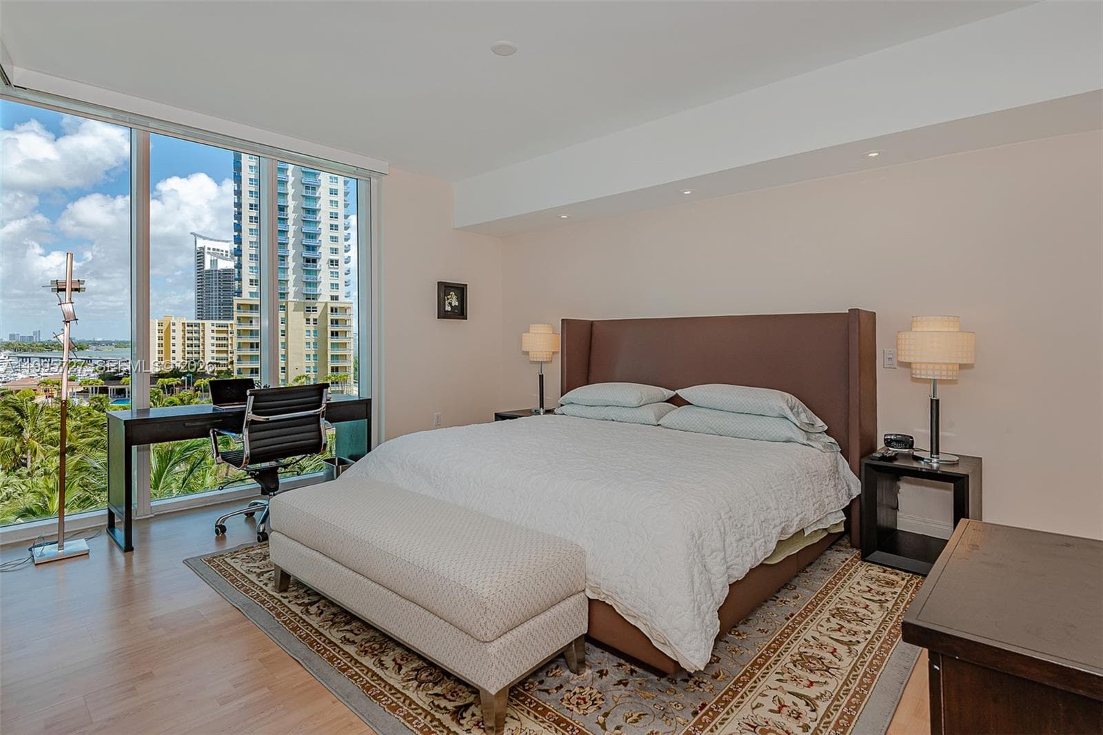 1000 S Pointe dr # 906, Miami Beach FL 33139 — 18