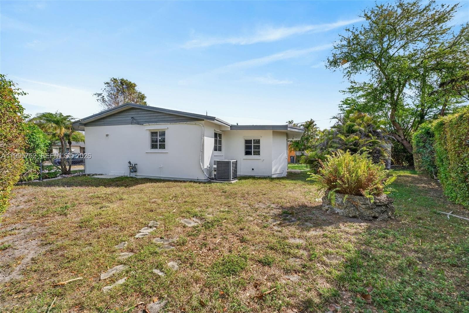 11190 SW 57th St, Miami FL 33173 — 34