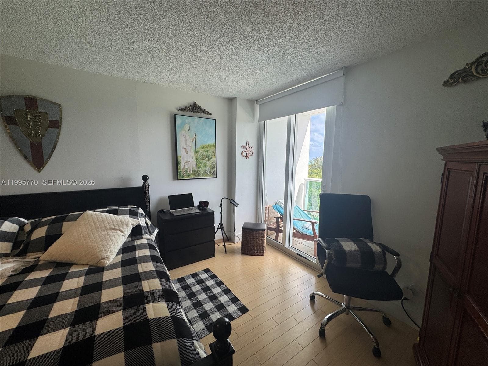 100 Bayview Dr # 725, Sunny Isles Beach FL 33160 — 15