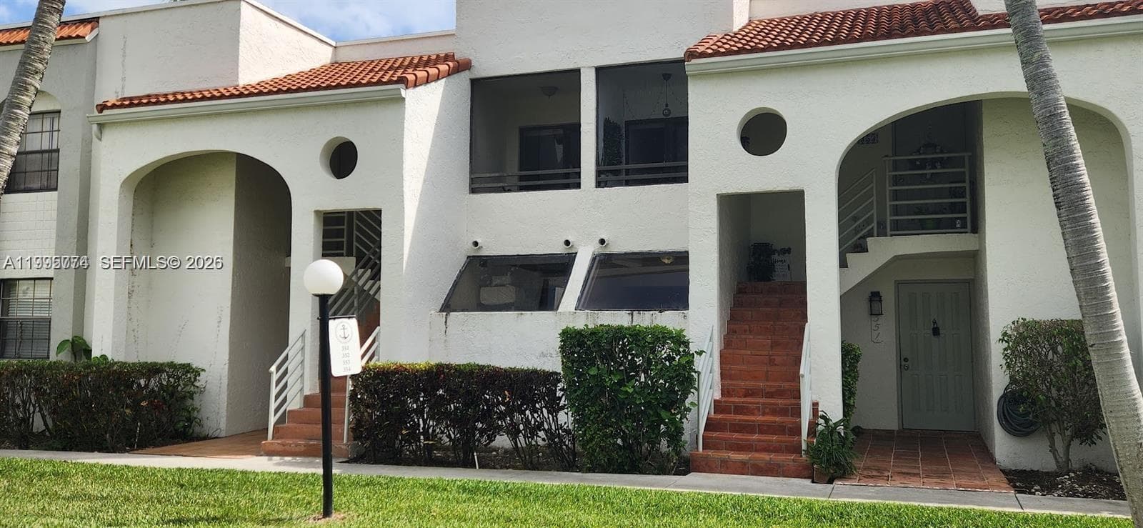 3545 Magellan Cir # 5, Aventura FL 33180 — 3