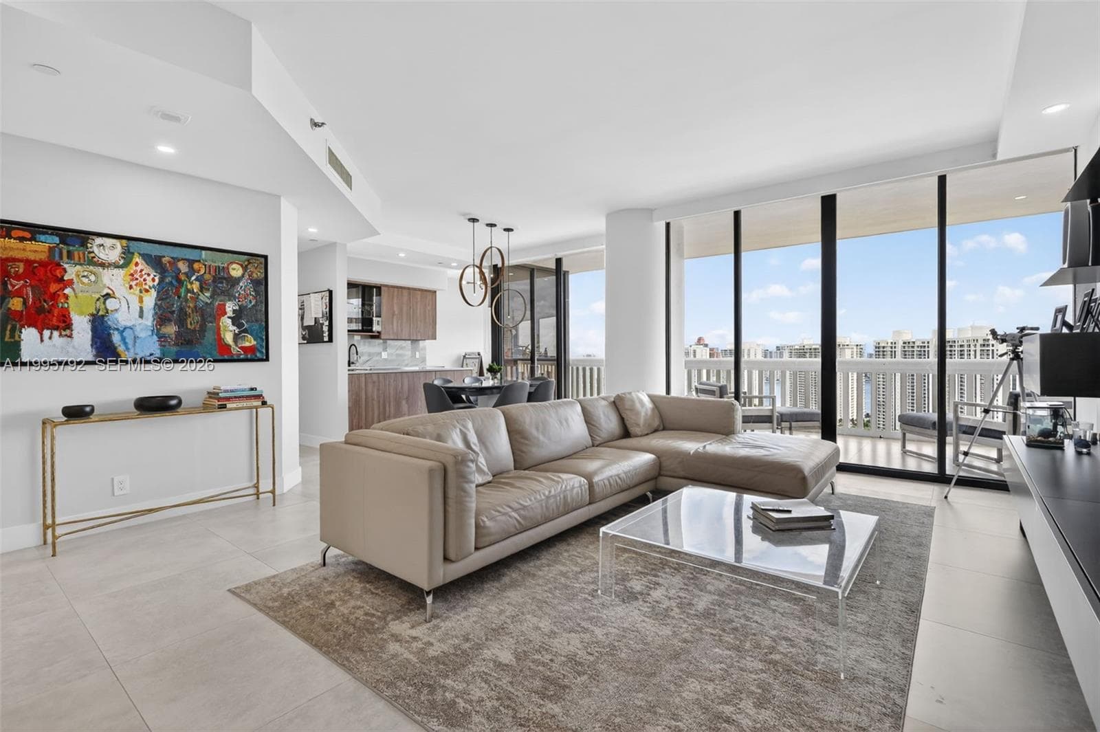 1000 ISLAND BL # 3107, Aventura FL 33160 — 3