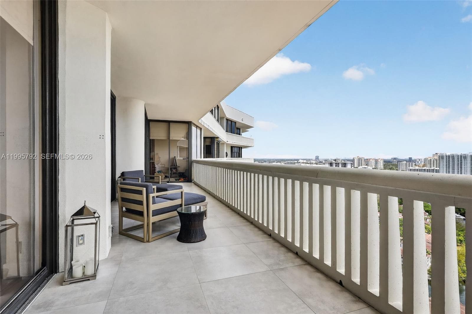 1000 ISLAND BL # 3107, Aventura FL 33160 — 14