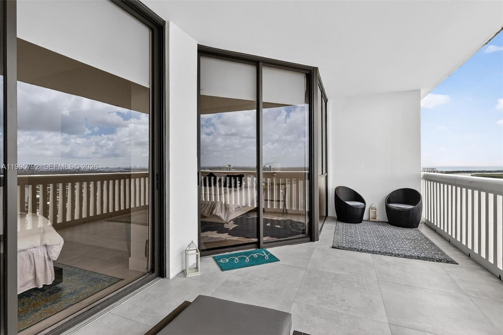 1000 ISLAND BL # 3107, Aventura FL 33160 — 39