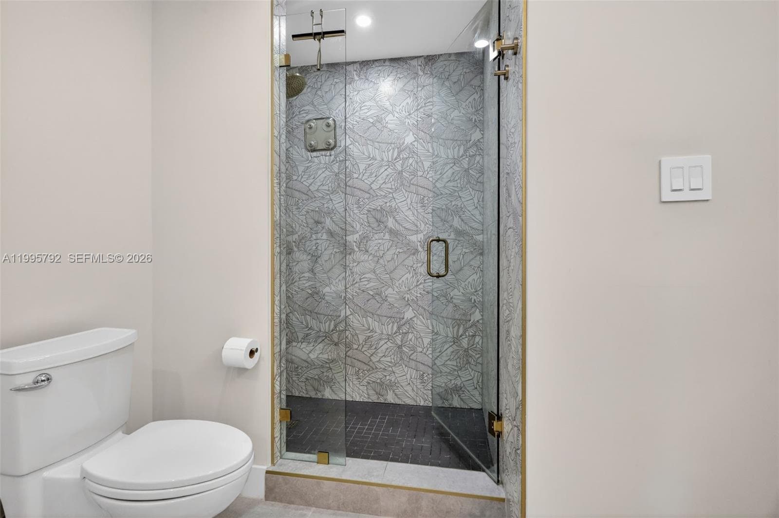 1000 ISLAND BL # 3107, Aventura FL 33160 — 25