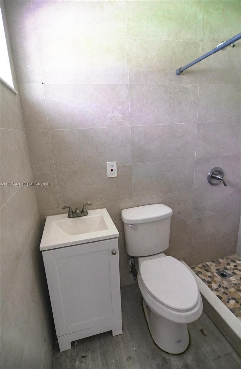 270 NW 35th St, Miami FL 33127 — 14
