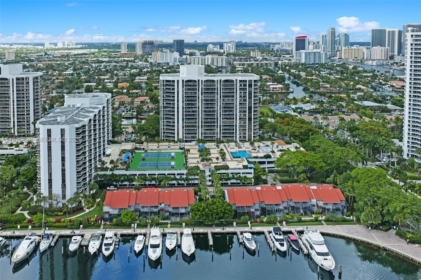 3640 Yacht Club Drive # 1807, Aventura FL 33180 — 34