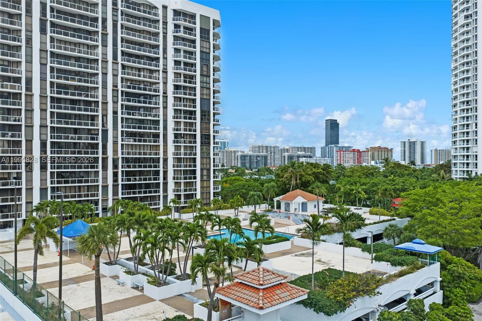 3640 Yacht Club Drive # 1807, Aventura FL 33180 — 33