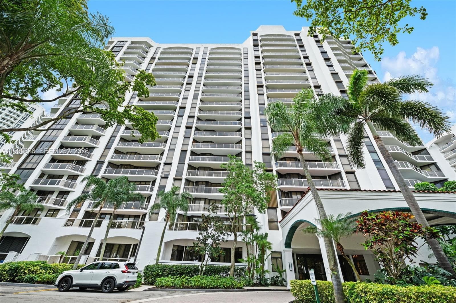 3640 Yacht Club Drive # 1807, Aventura FL 33180 — 4