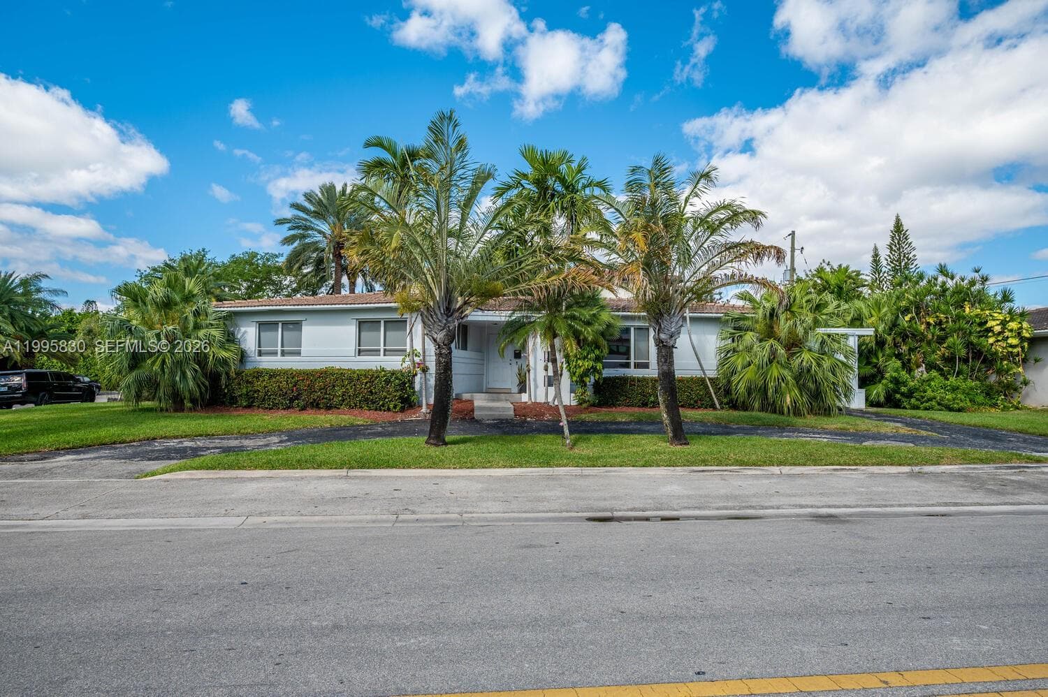 Bay Harbor Island, Bay Harbor Islands, FL — 2