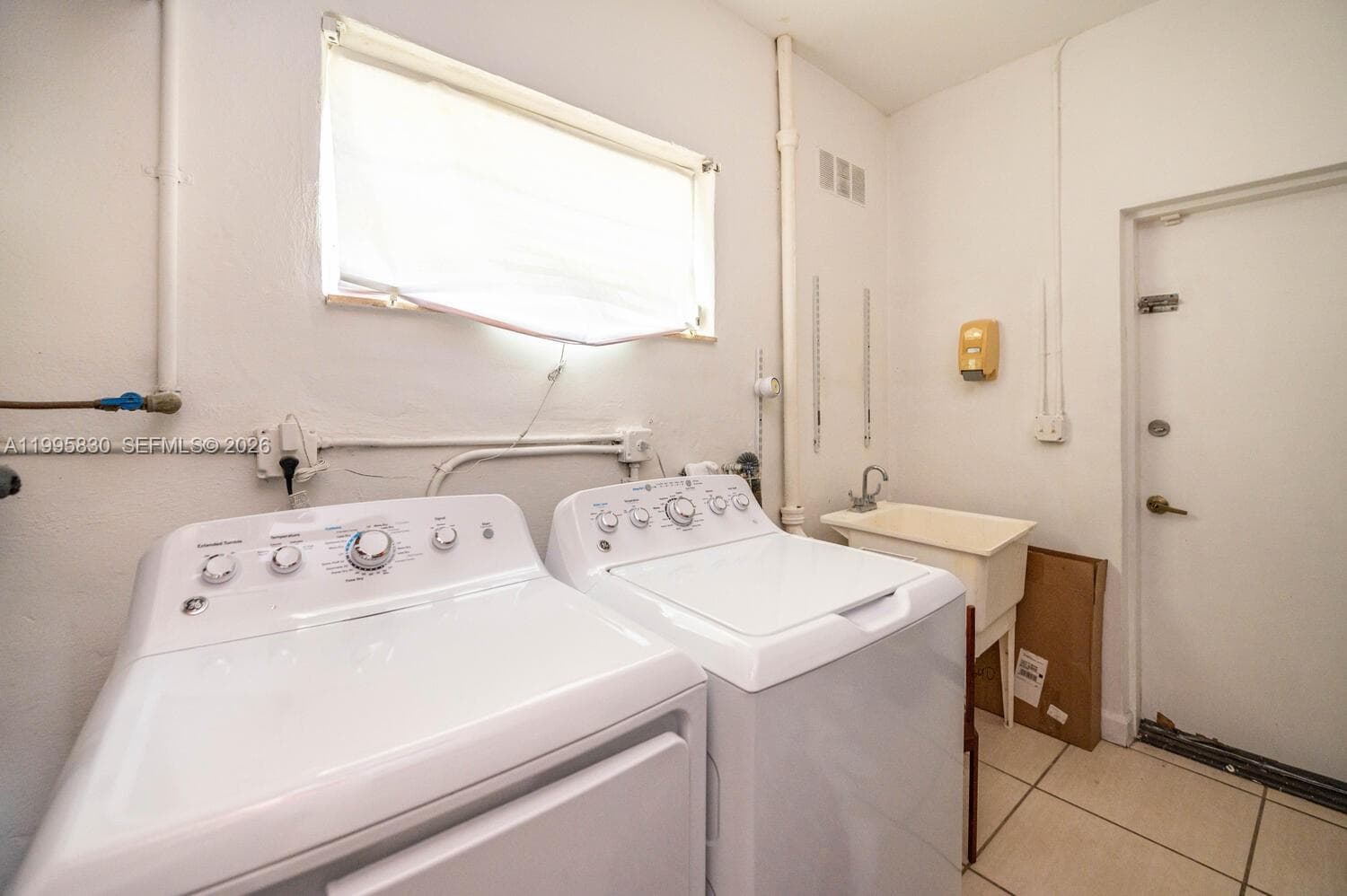 Bay Harbor Island, Bay Harbor Islands, FL — 35