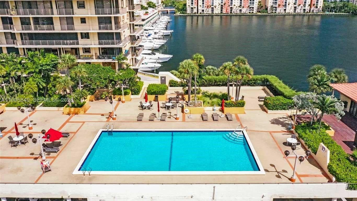 290 174th St # 2211, Sunny Isles Beach FL 33160 — 18