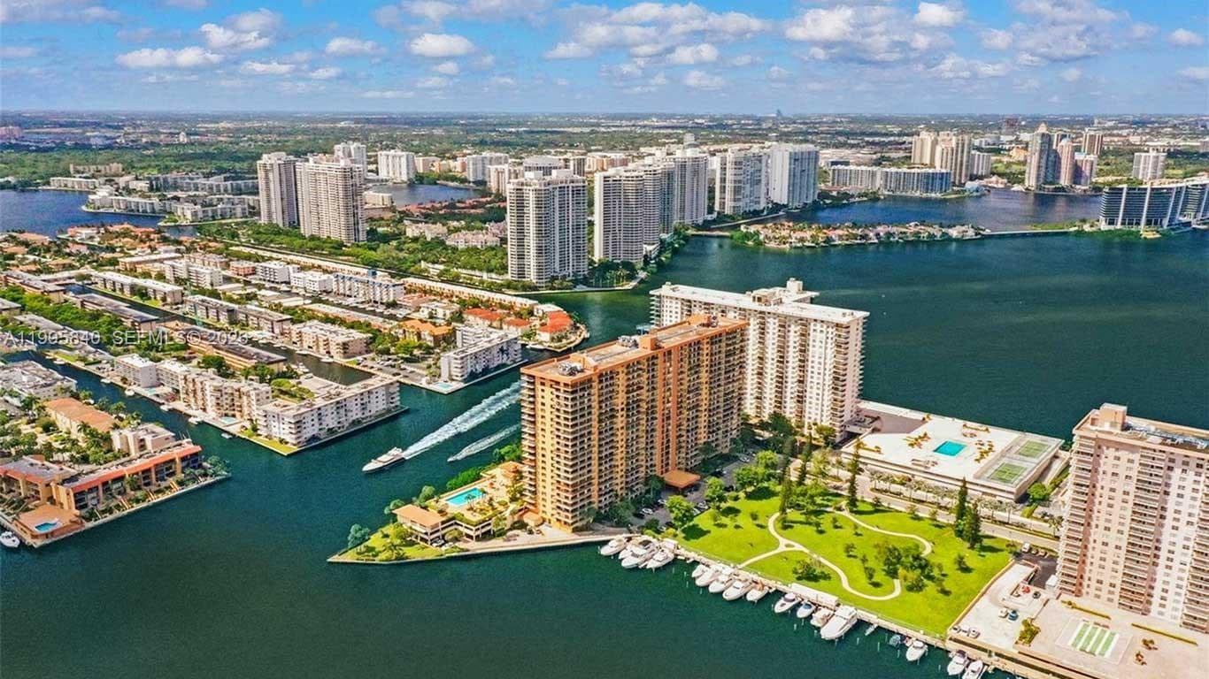 290 174th St # 2211, Sunny Isles Beach FL 33160 — 21