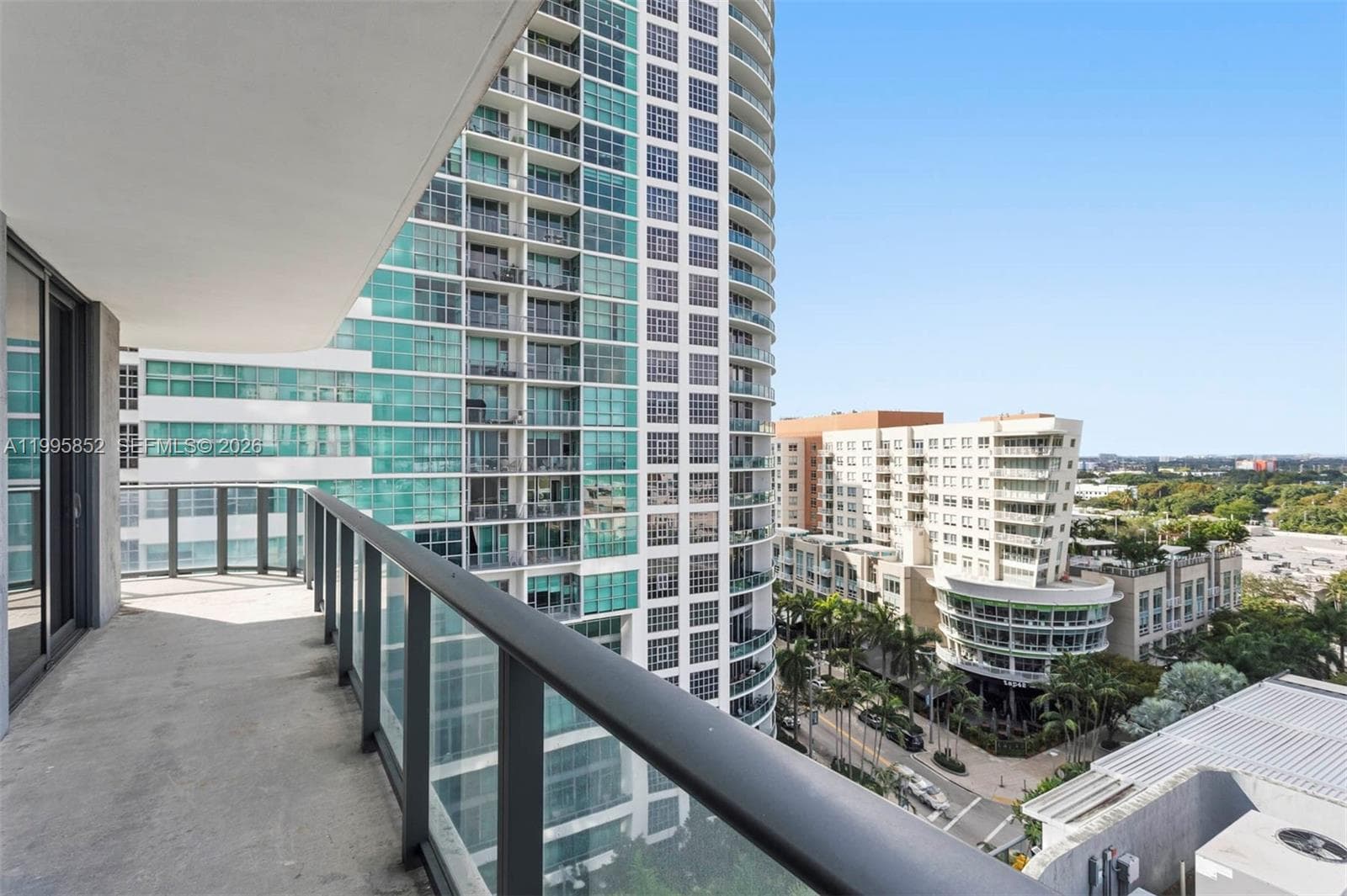 121 NE 34th St # 1001, Miami FL 33137 — 22