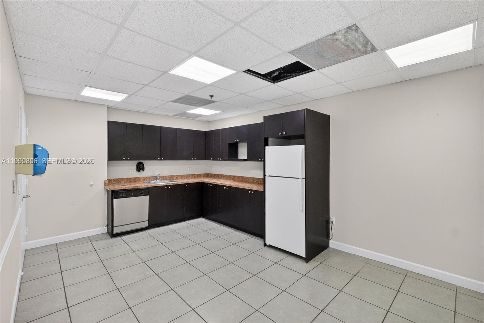 12550 Biscayne Blvd # 500, North Miami FL 33181 — 5