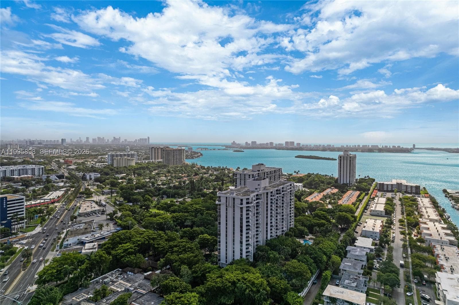 2000 Towerside Ter, Miami FL 33138 — 28