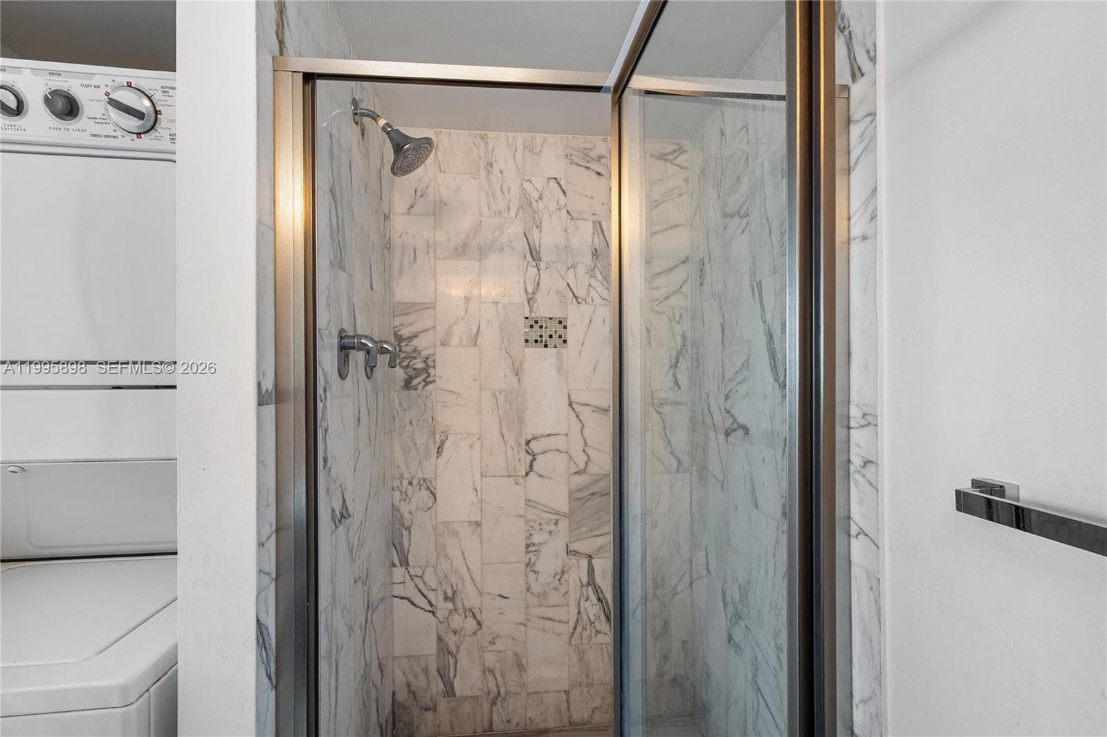 2000 Towerside Ter, Miami FL 33138 — 24