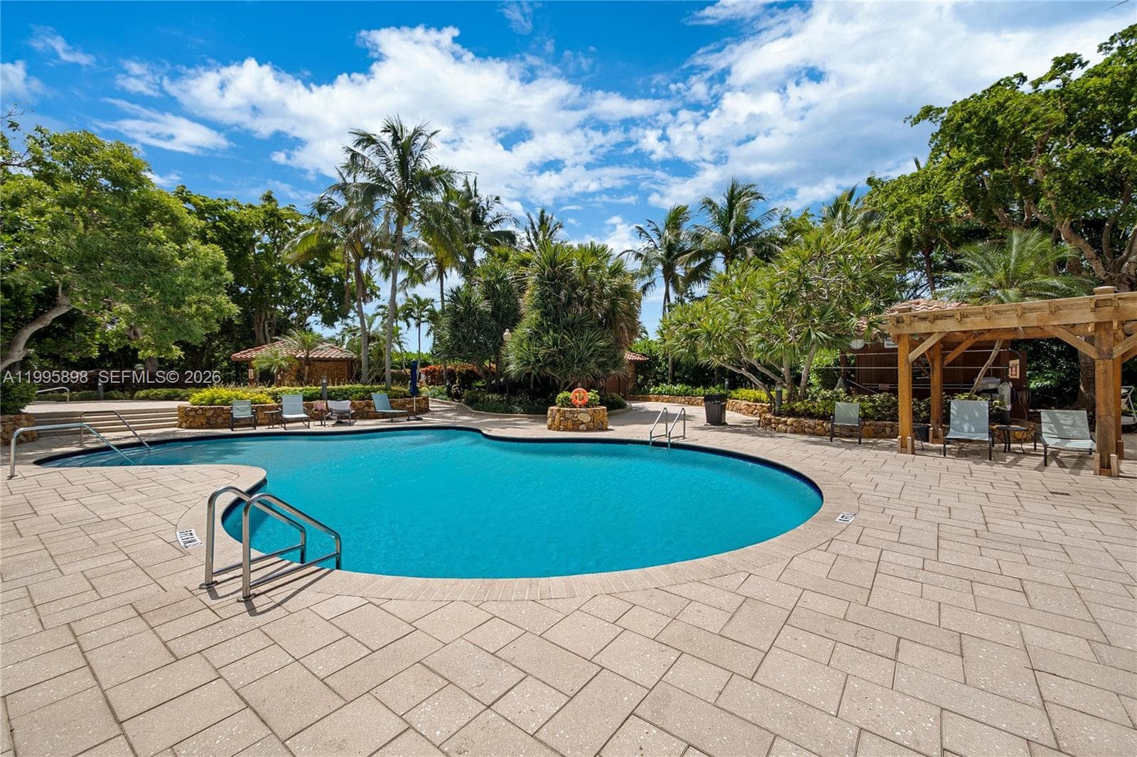 2000 Towerside Ter, Miami FL 33138 — 37