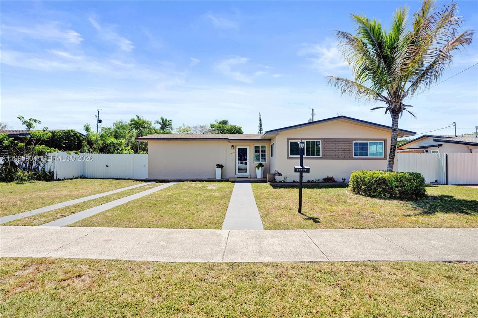19411 Gulfstream Rd, Cutler Bay FL 33157 — 1