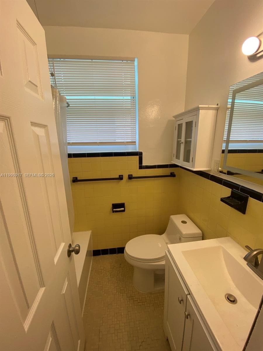 9056 Collins Ave # 23, Surfside FL 33154 — 8
