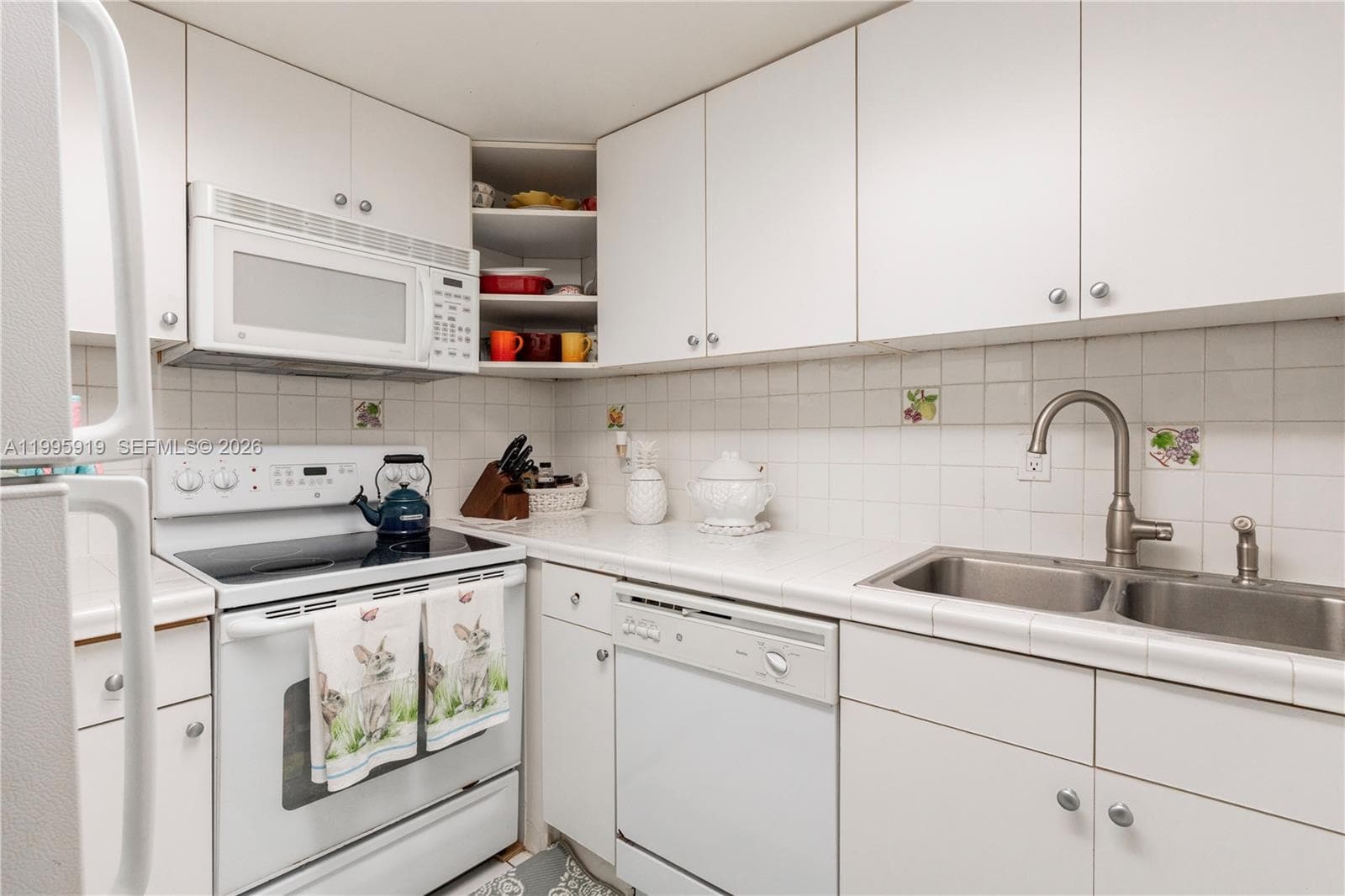 1440 Brickell Bay Dr # 203, Miami FL 33131 — 14