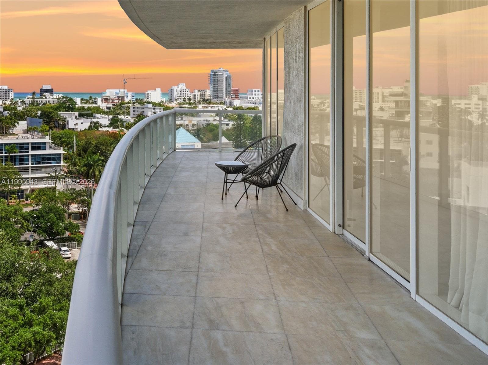 450 Alton Rd # 910, Miami Beach FL 33139 — 3